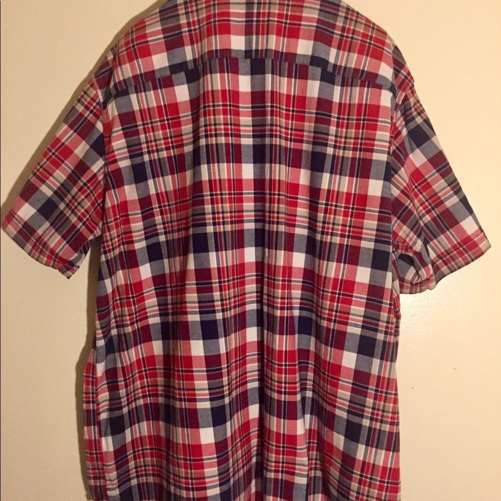Button down shirt - Picture 3 of 3